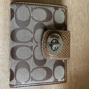 Coach 7CC Wallet, NWOT